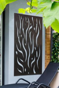 Fitzpaine 120x60cm Black Metal Flame Design Screen for Gardens